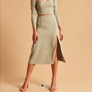 Abercrombie & Fitch high slit flirty midi skirt